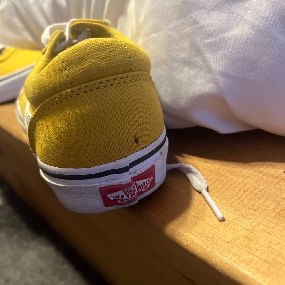Yellow low rise vans - Picture 2 of 4